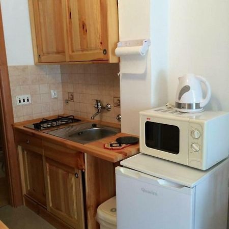 Apartmani Paklenica สตารีกราด-ปาเคลนีซา ภายนอก รูปภาพ